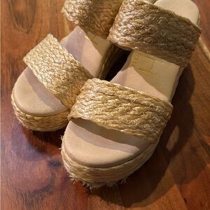 Coconuts by Matisse Gold Platform Sandals